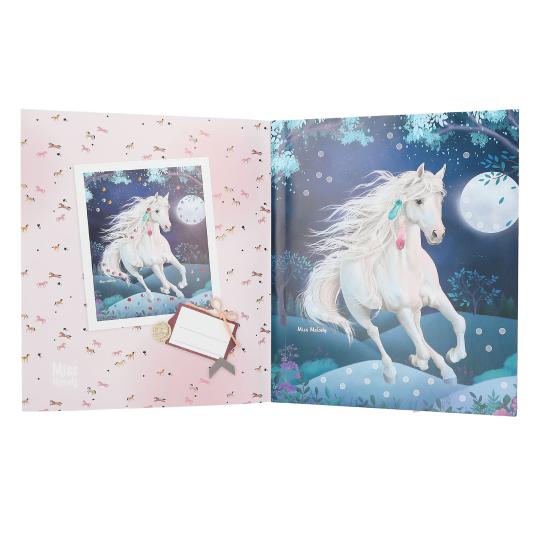 Miss Melody Create your Diamond Picture Stickerbook