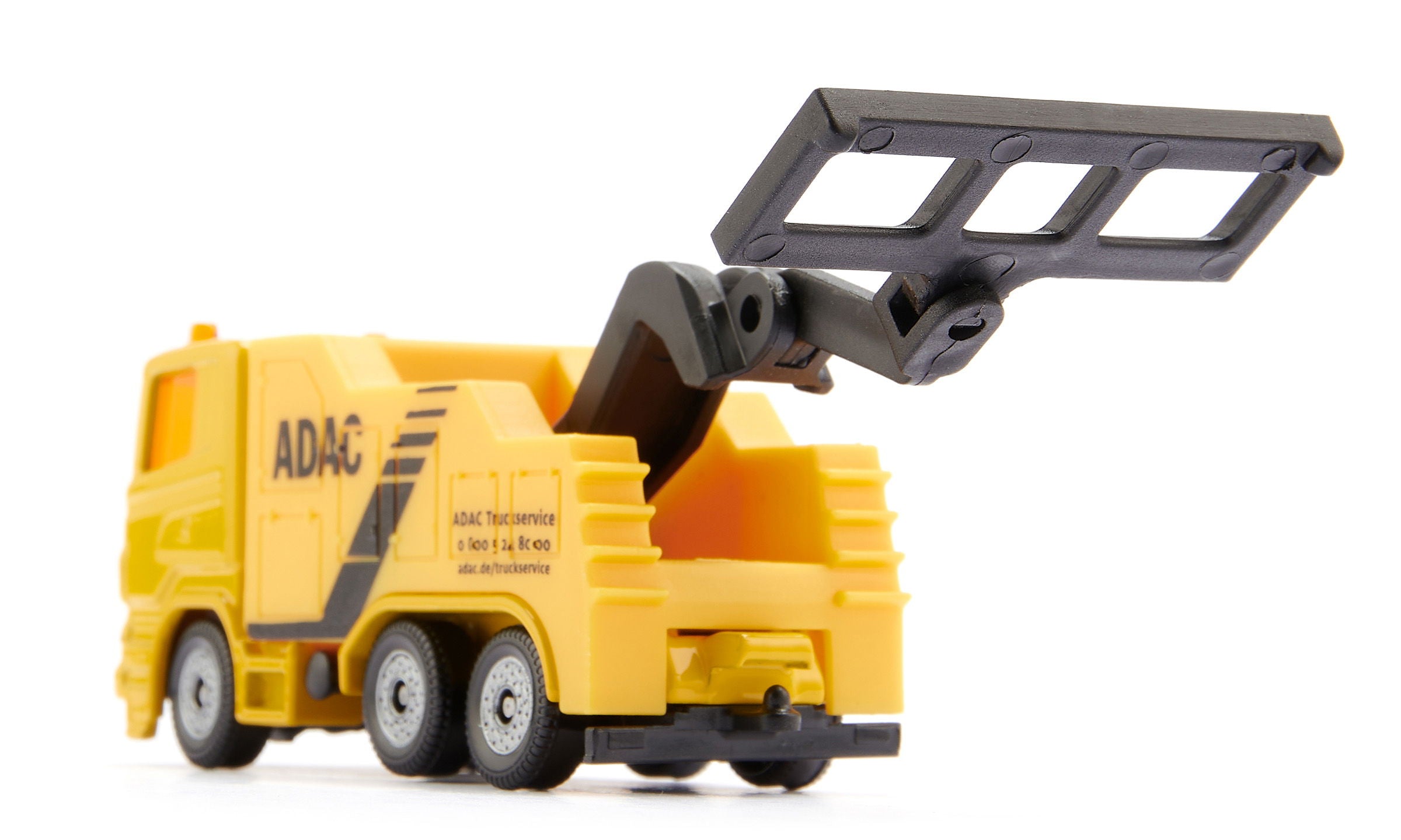 1:87 ADAC Tow Truck