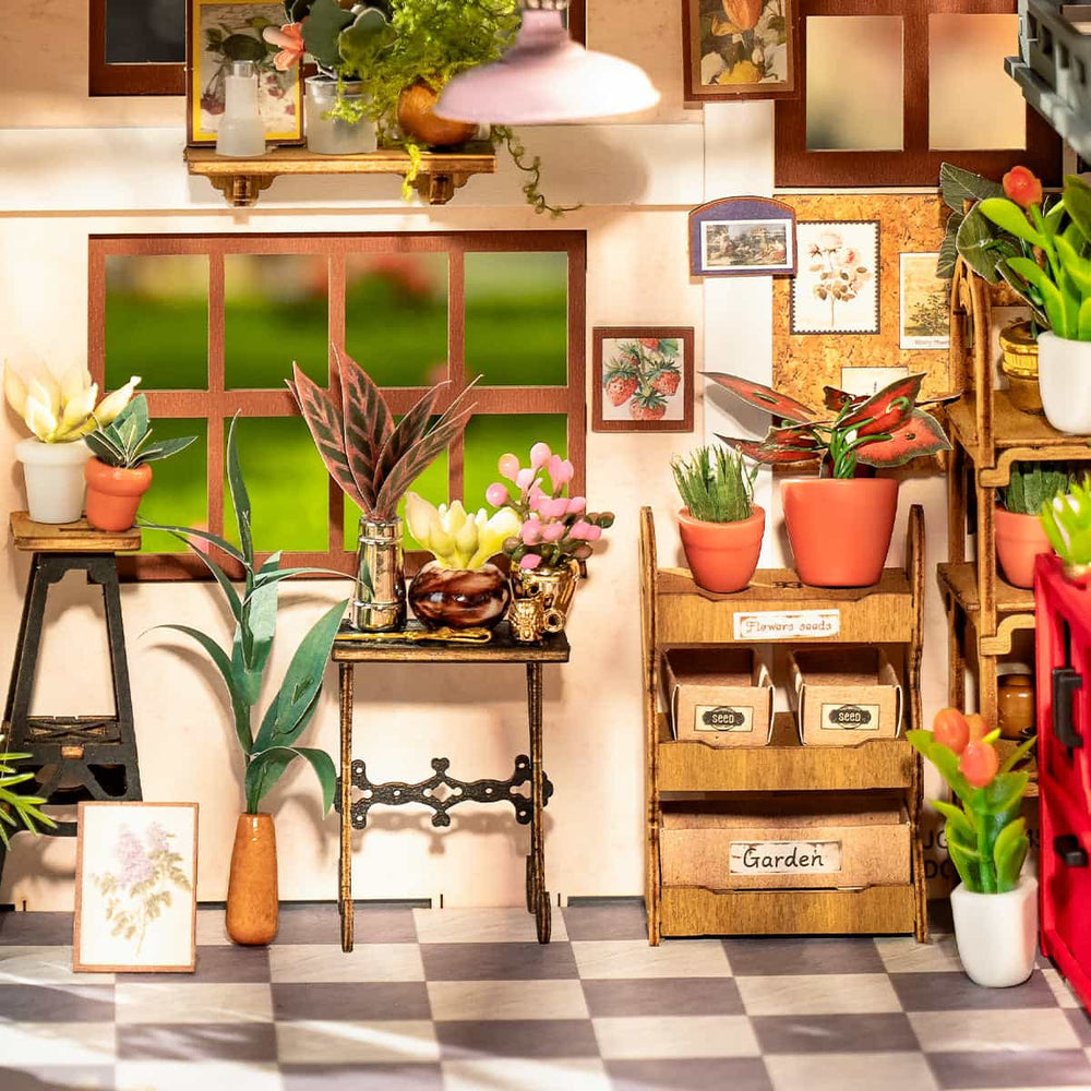 Rolife Emily's Flower Shop DIY Miniature House Kit
