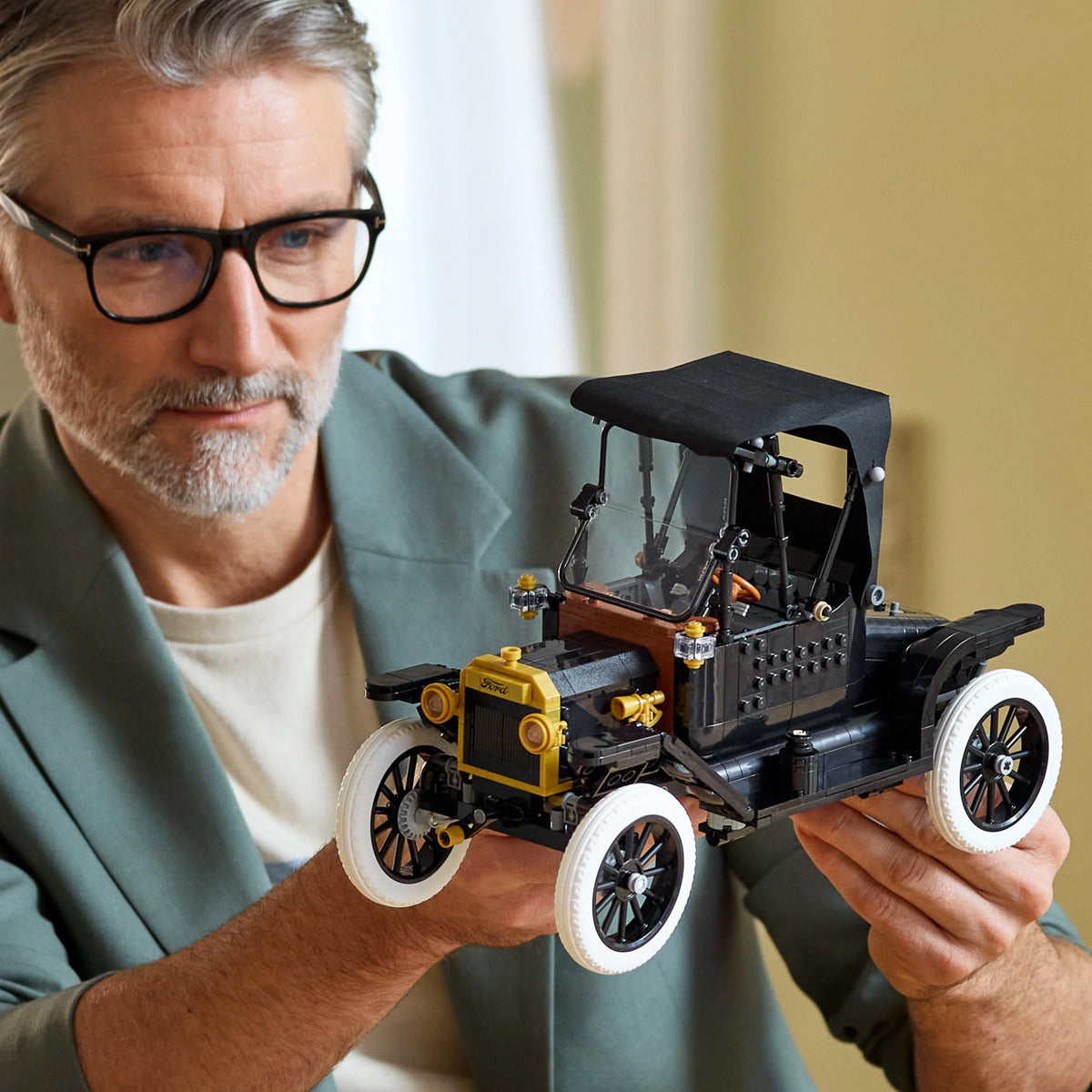 LEGO Icons Ford Model T Car Kit for Adults 11376