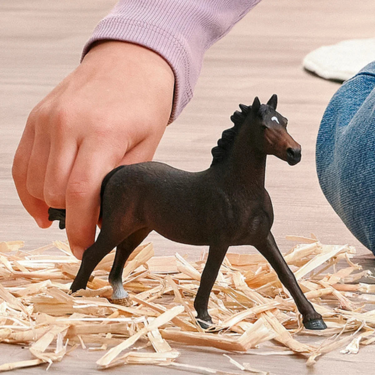 Schleich English Thoroughbred Mare Toy Figure