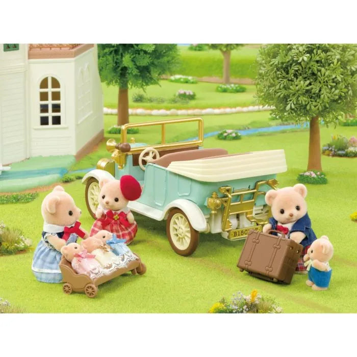Sylvanian Families Classic Family Car