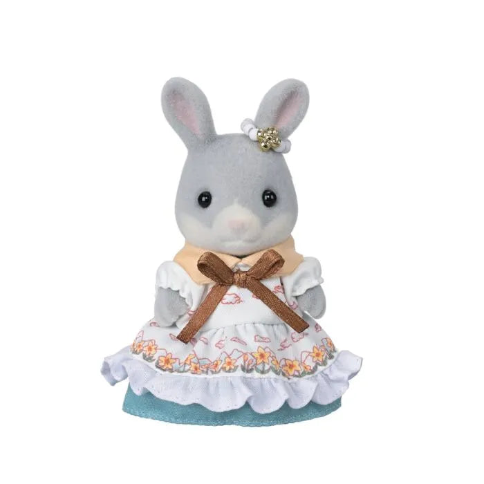 Sylvanian Families 40th Anniversary Cottontail Rabbit Family Figure Set