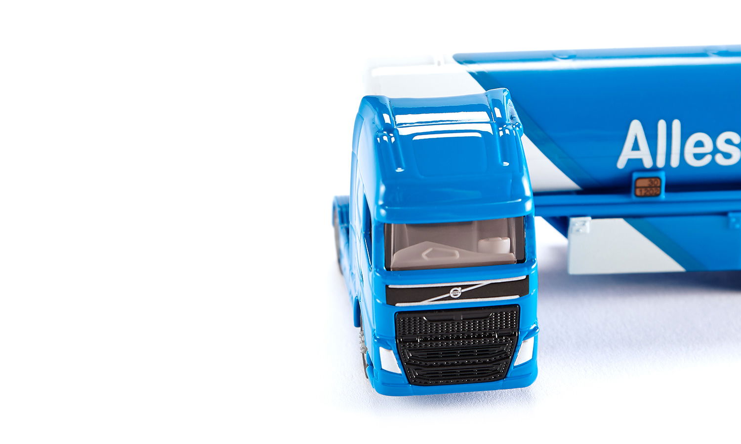 1:87 Aral Tanker With Trailer