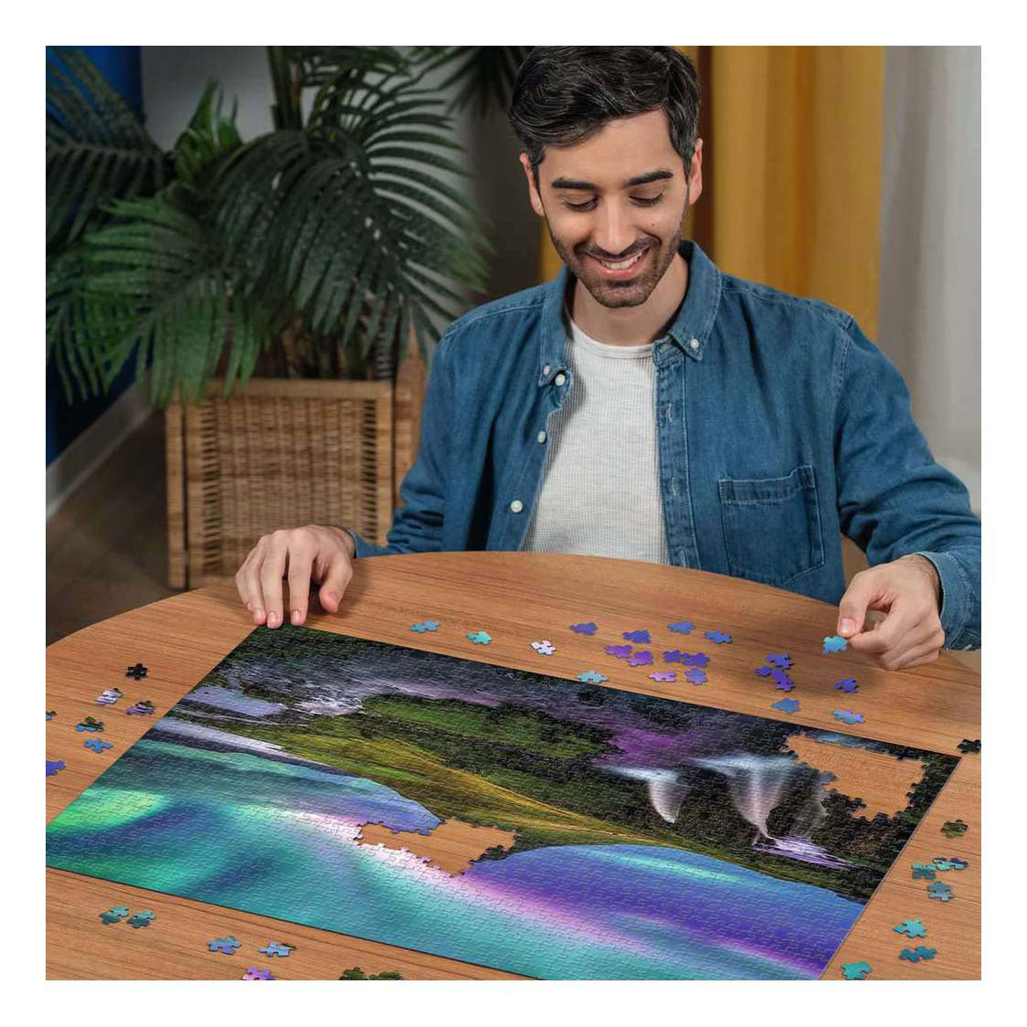Ravensburger Aurora Over Kirkjufell 1000 Piece Jigsaw Puzzle