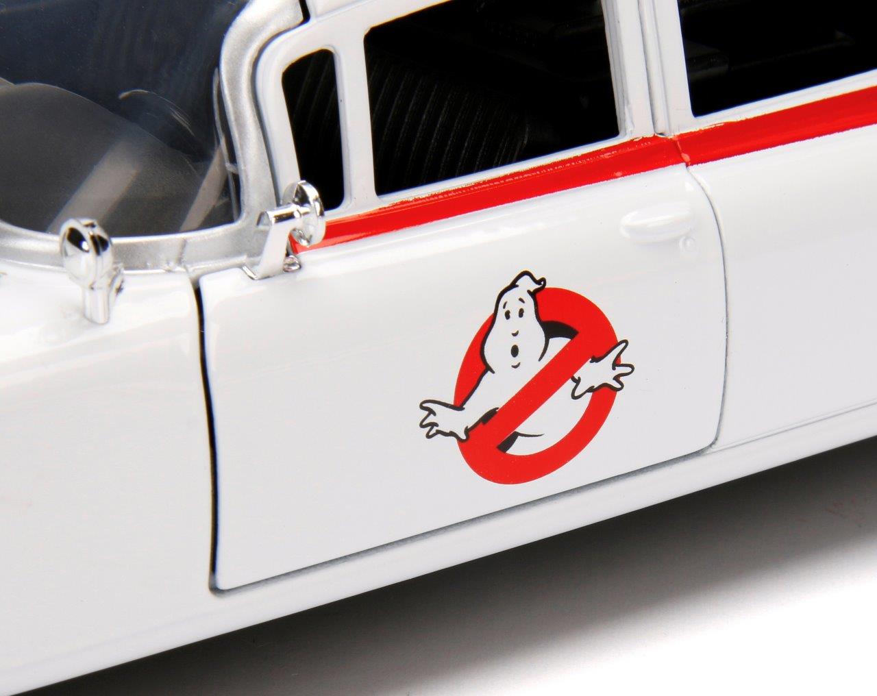 Ghostbusters Ecto-1 1:24 Scale Die Cast Vehicle