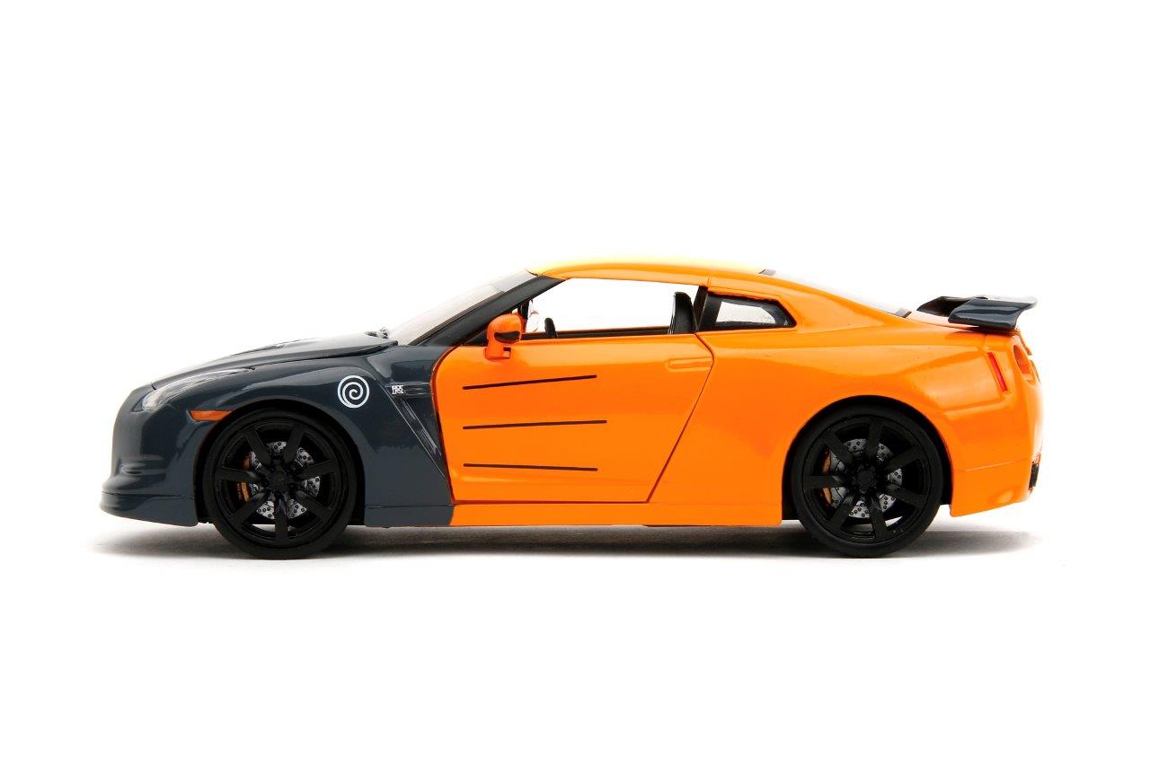 Naruto Shippenden 2009 Nissan GTR 1:24 Scale Die Cast Vehicle with Naruto Figure