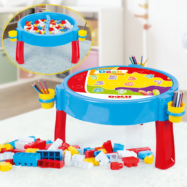 Activity Table With 100pcs Jumblocks