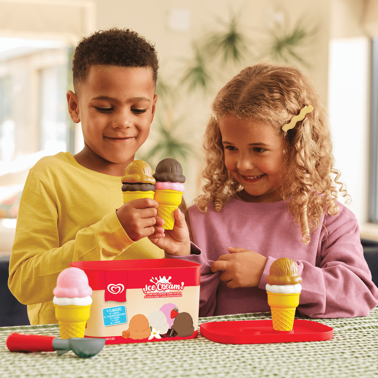 Casdon Toy Ice Cream Scoop Playset