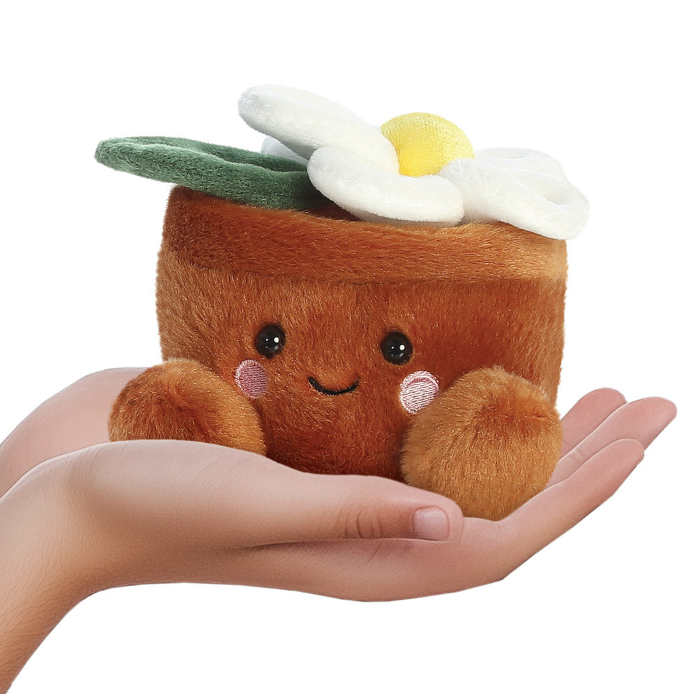 Palm Pals Junie Daisy