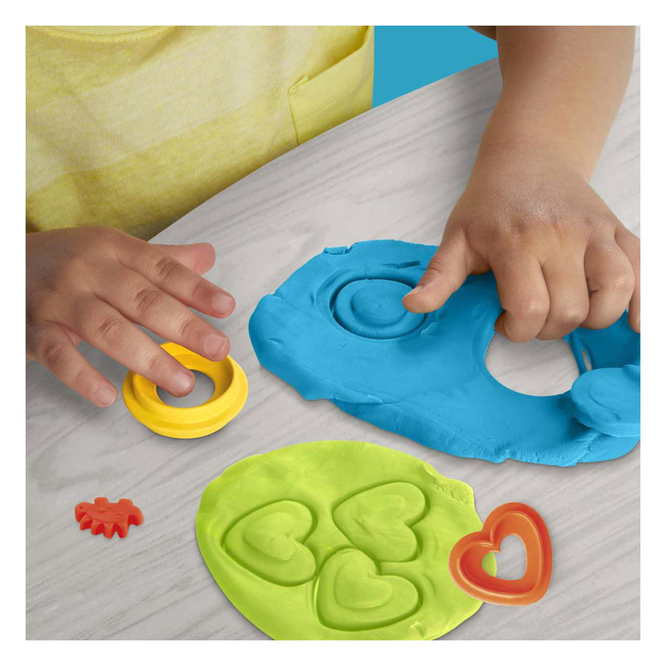 Play-Doh Shapes & Colours Dinosaur Activity Set