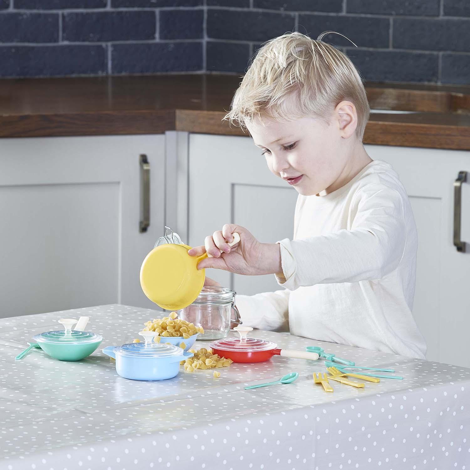 Casdon Pan Set Kids Pretend Play Kitchen Toy