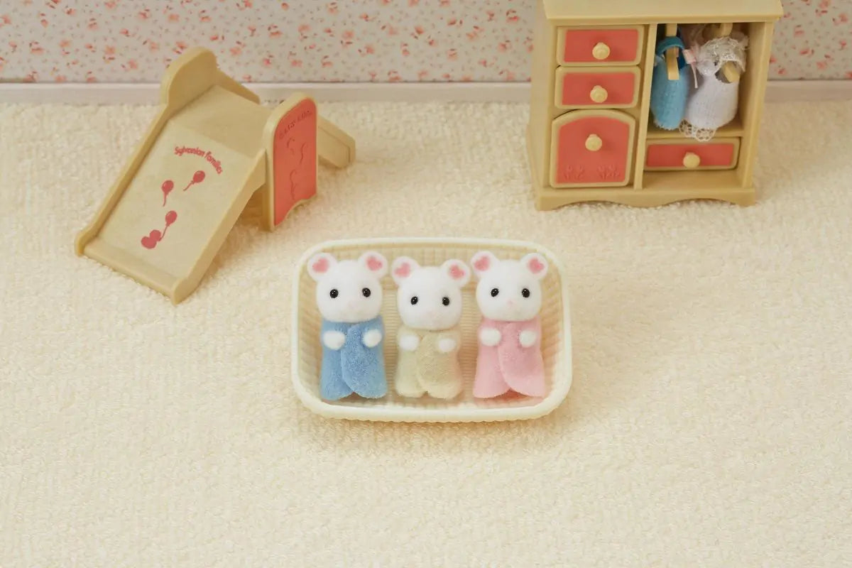 Sylvanian Families Marshmallow Mouse Triplets