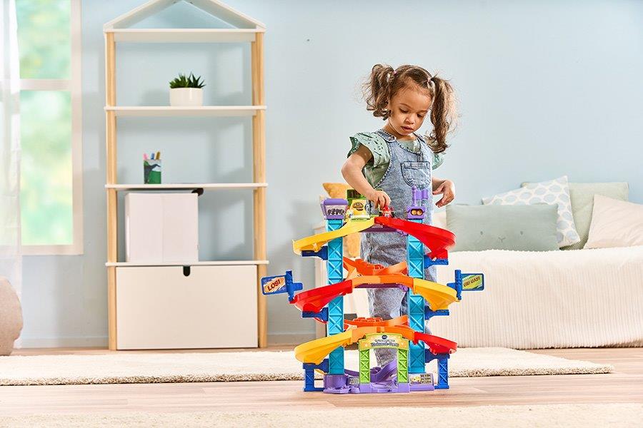 Toot-Toot Drivers® Criss-Cross Raceway