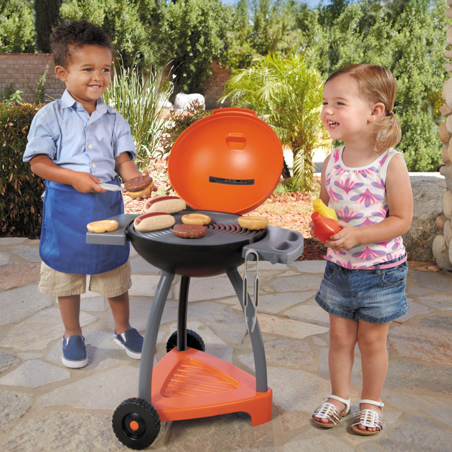 Little Tikes Sizzle and Serve Grill Pretend Play Set