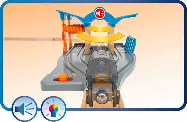 BRIO World Train Service Station (Smart Tech Sound)
