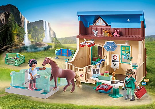 Playmobil 71352 Riding Therapy and Veterinary