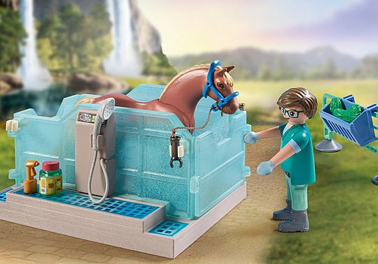 Playmobil 71352 Riding Therapy and Veterinary