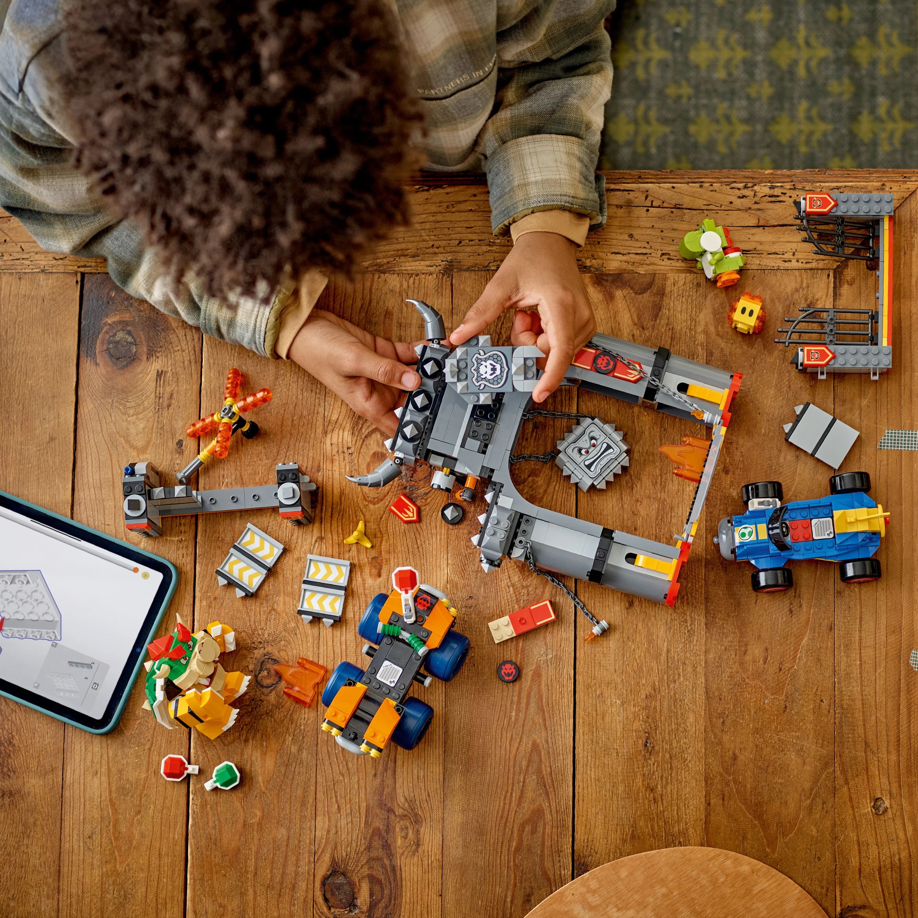 LEGO Super Mario: Mario Kart – Bowser’s Castle 72039