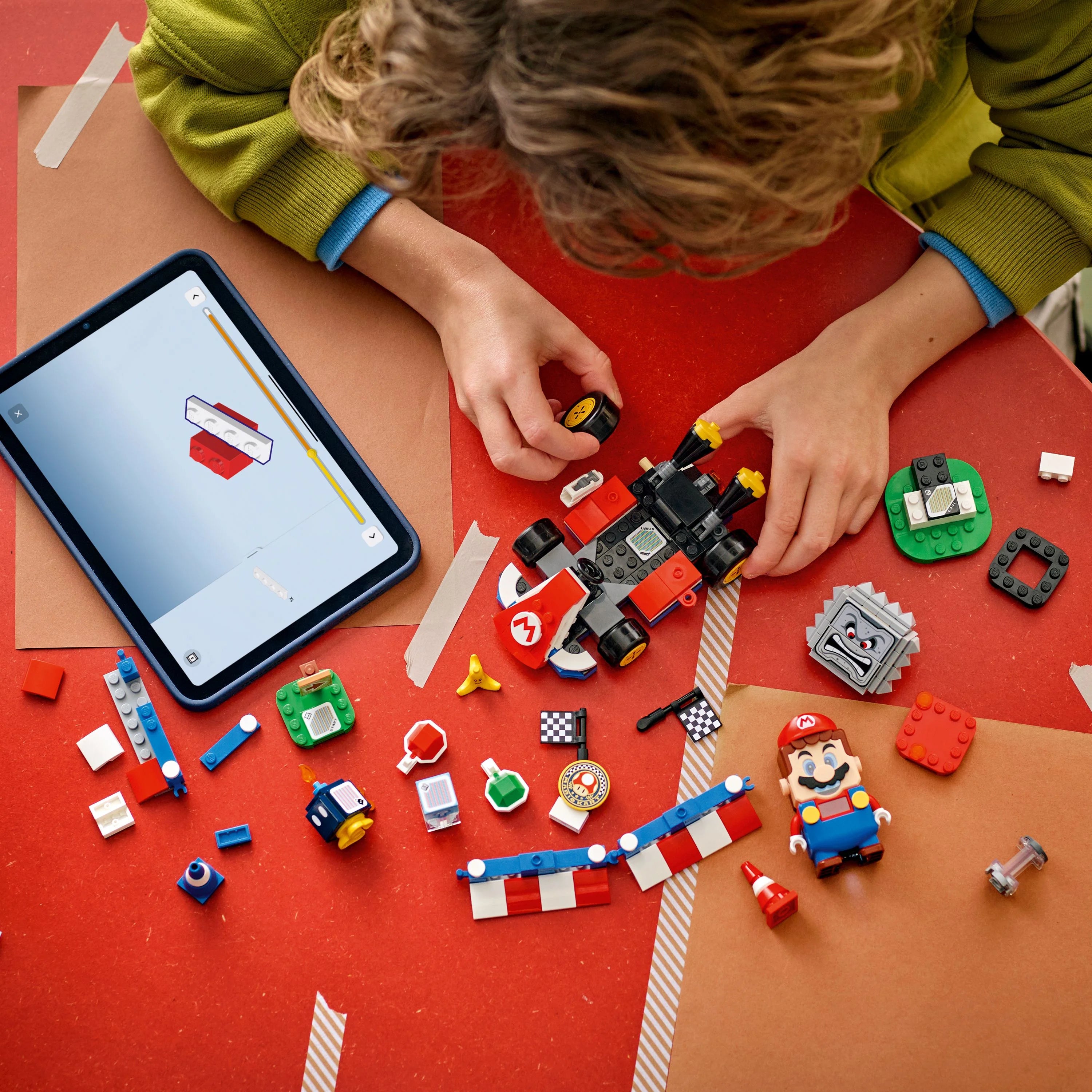 LEGO Mario Kart – Interactive Mario & Standard Kart 72043