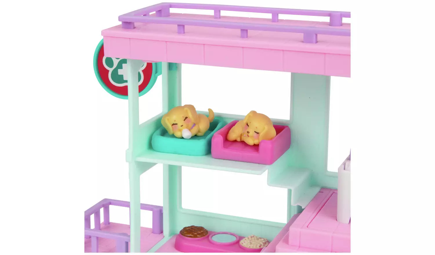 Little Live Pets Mama Surprise Baby Care Clinic