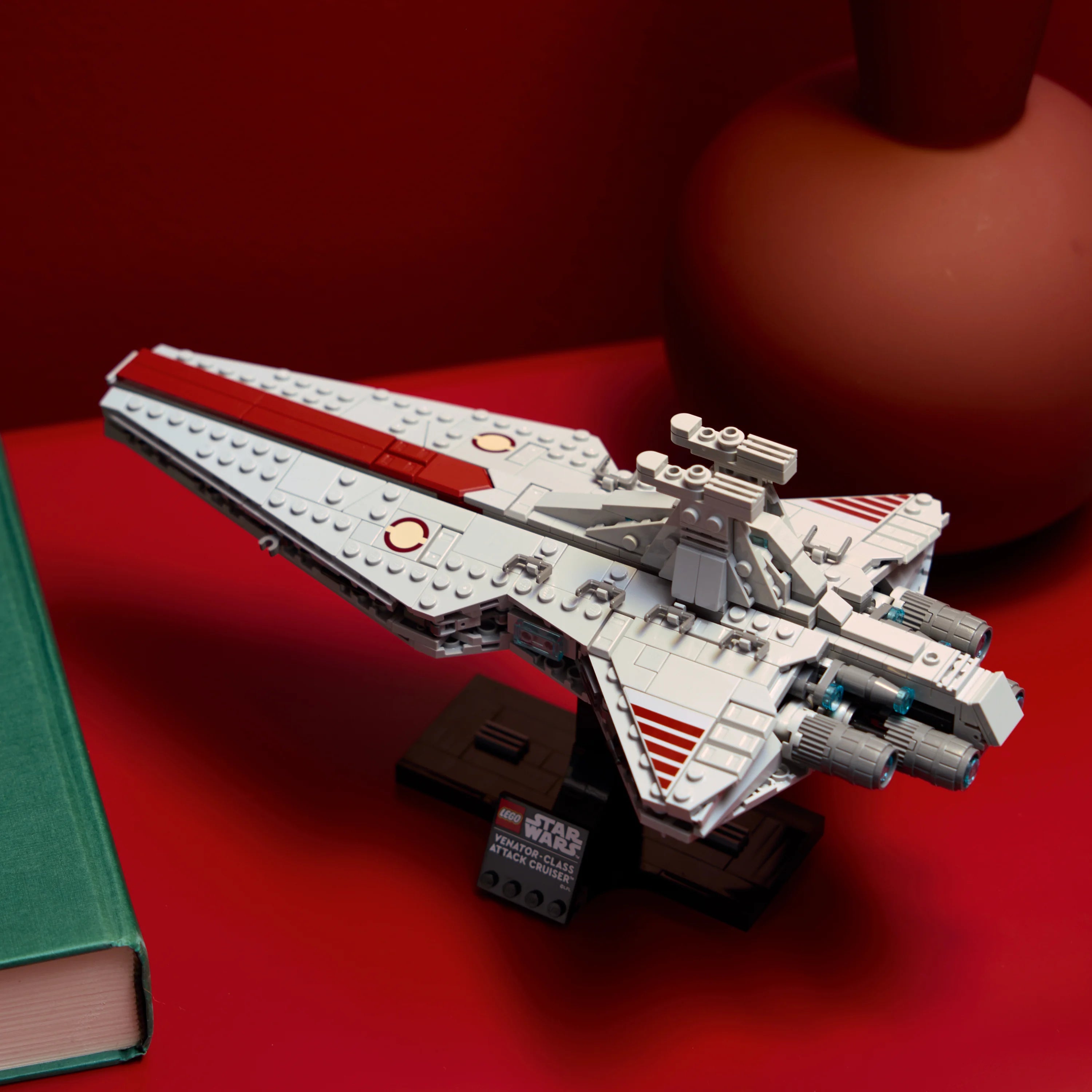 LEGO Star Wars Venator-Class Attack Cruiser 75441