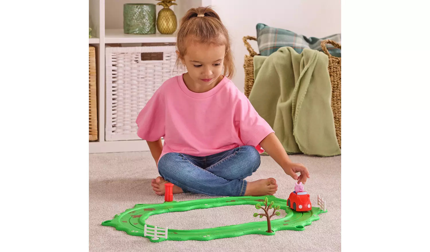 Peppa Pig Whizz Around Little Red Car Set