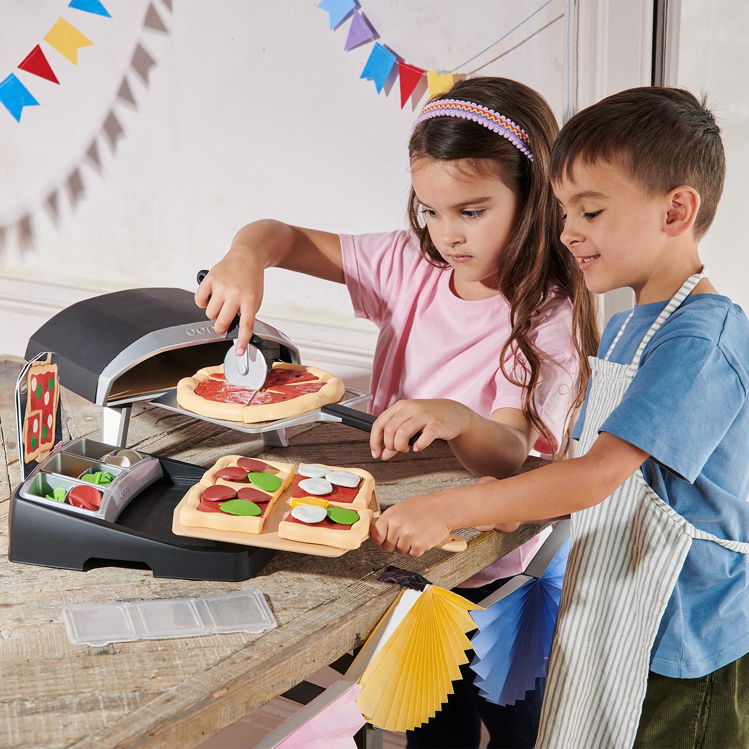 Casdon Ooni Pizza Oven & Topping Station