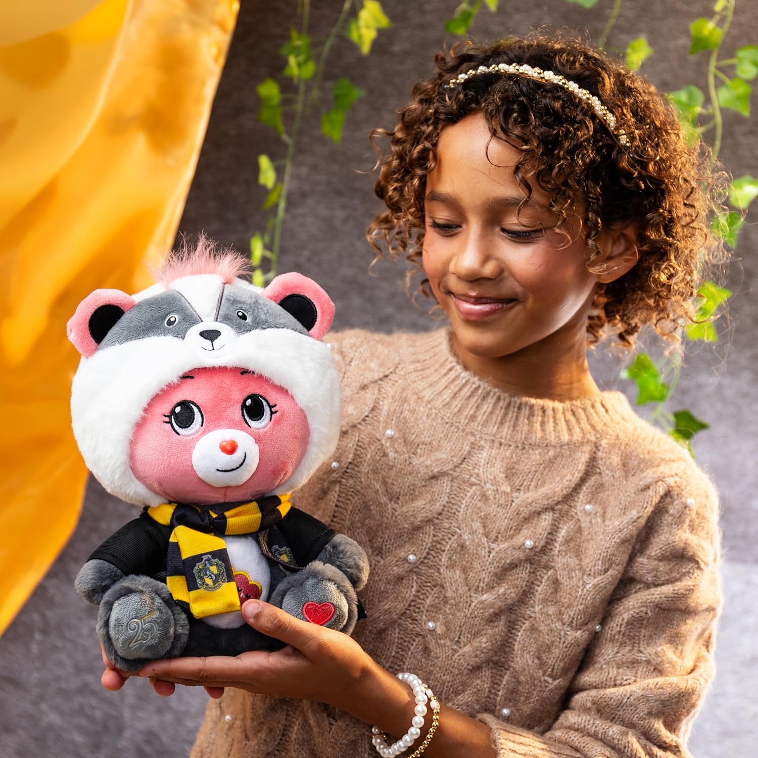 Care Bears x Harry Potter - Hufflepuff Love-A-Lot Bear 30cm Hoodie Plush