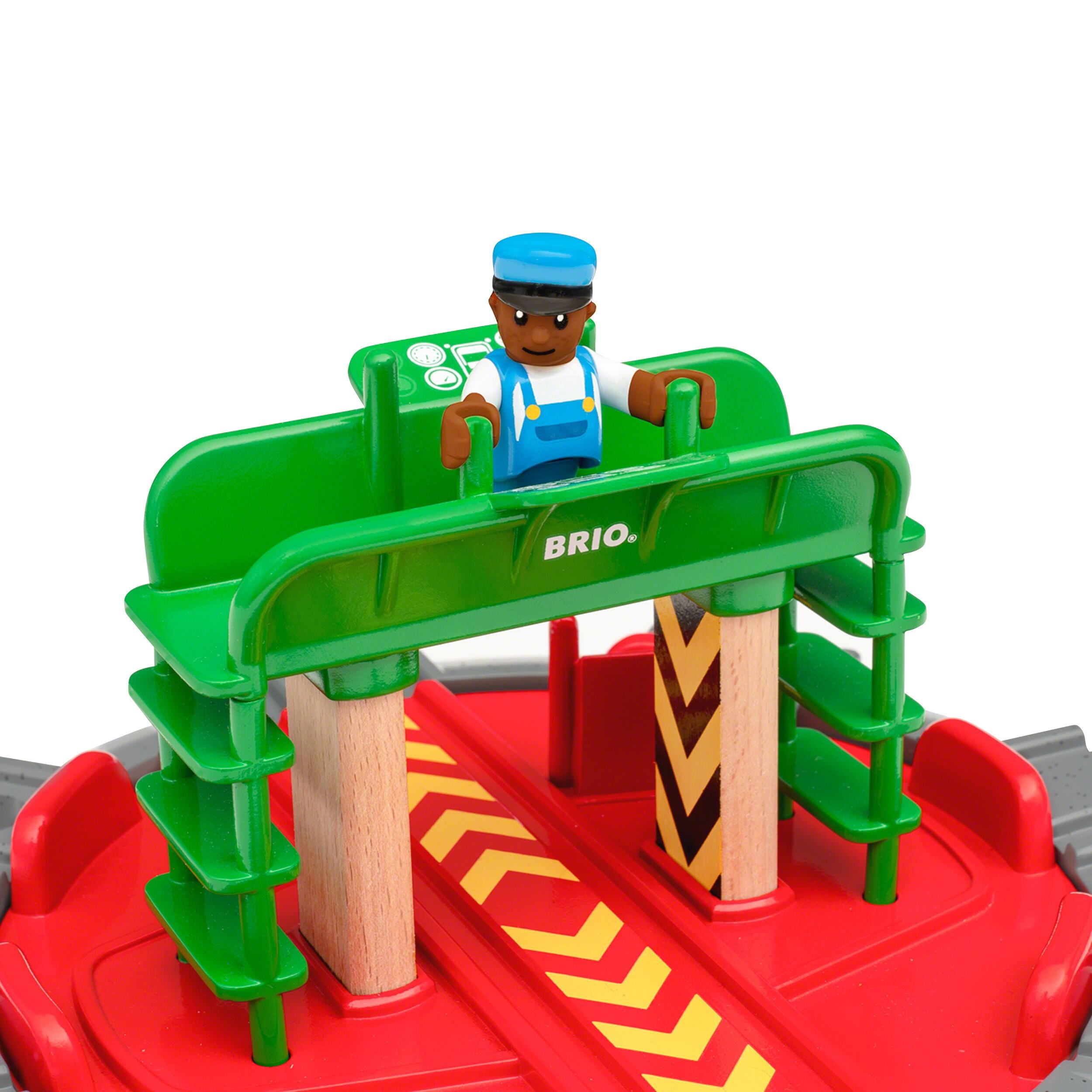 BRIO Turntable & Figure
