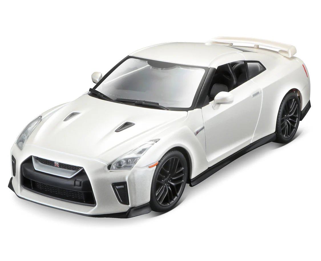 1:24 Nissan Gt-R 2017 White
