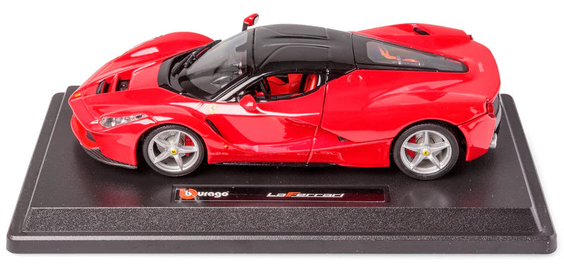 1:24 Ferrari Race & Play Laferrari