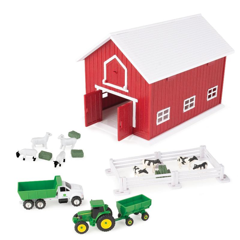 1:64 John Deere 24 Piece Farm Playset