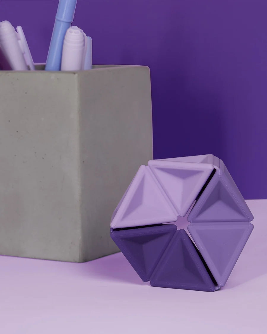 Speks Pivot Magnetic Fidget Toy Violet