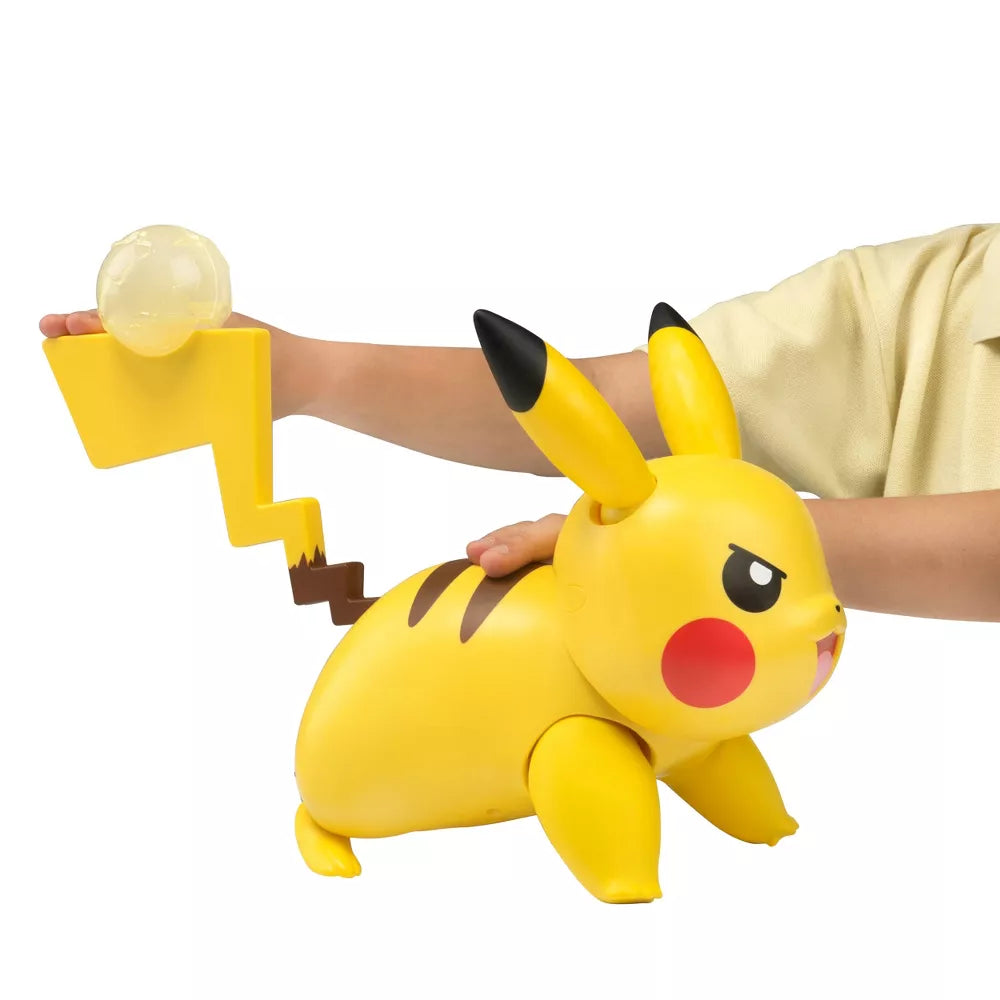 Pokémon Battle Action Pikachu Deluxe Feature Figure