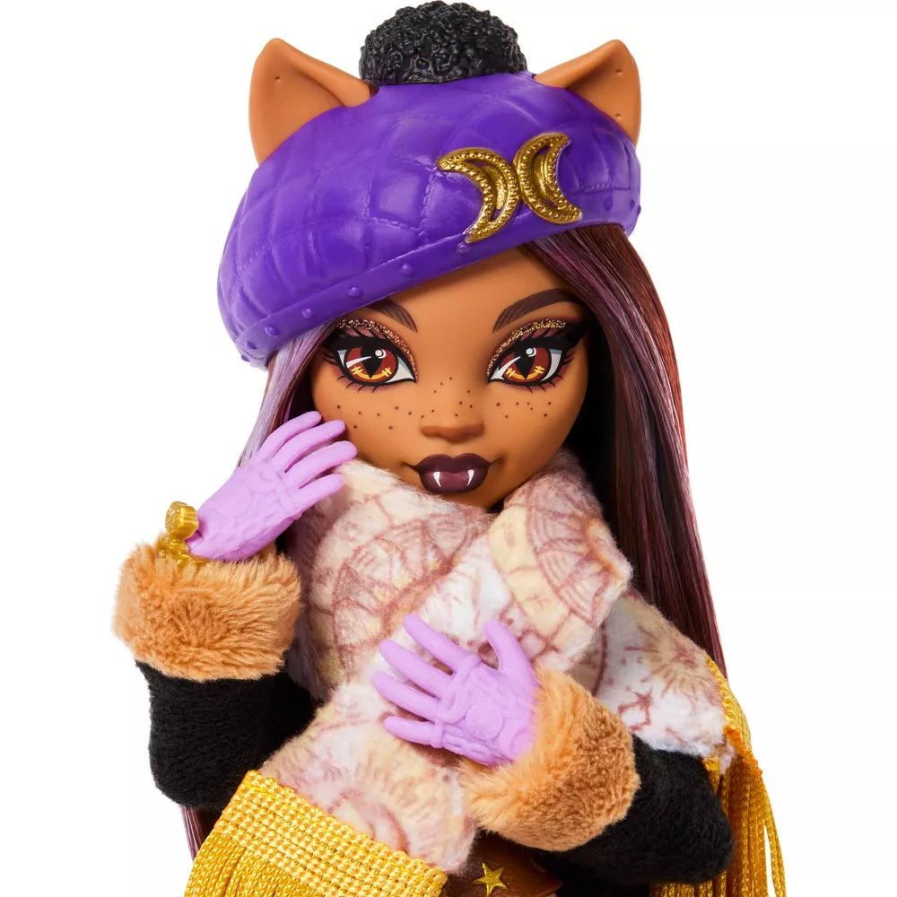 Monster High Skullmate Secrets Cabin Slay-cation Clawdeen Wolf