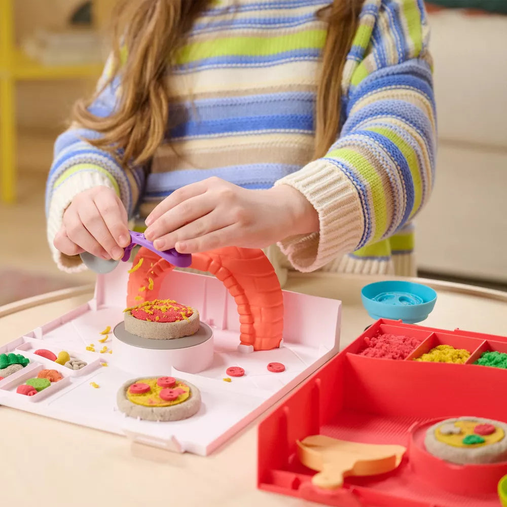 Kinetic Sand Squish Pizza