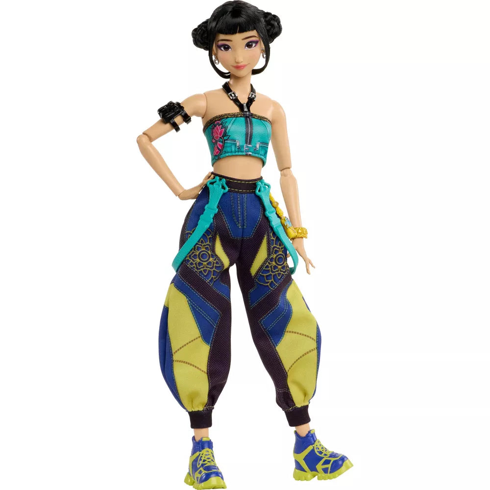 K-Pop Demon Hunters Zoey Fashion Doll