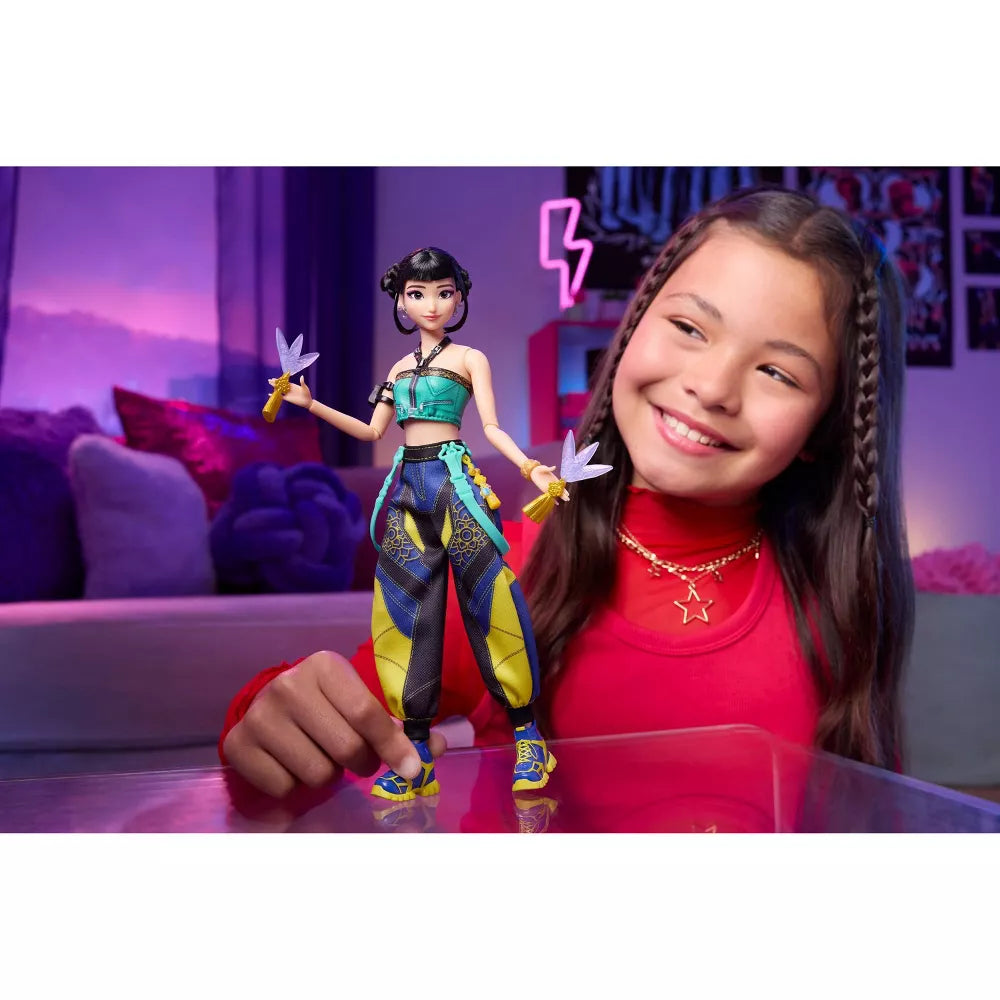 K-Pop Demon Hunters Zoey Fashion Doll