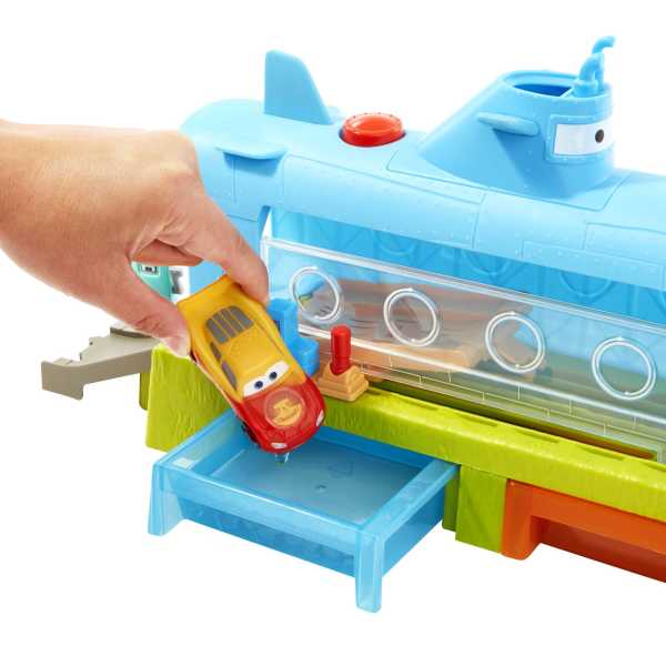 Disney Pixar Cars Color Change Whale Car Wash Playset