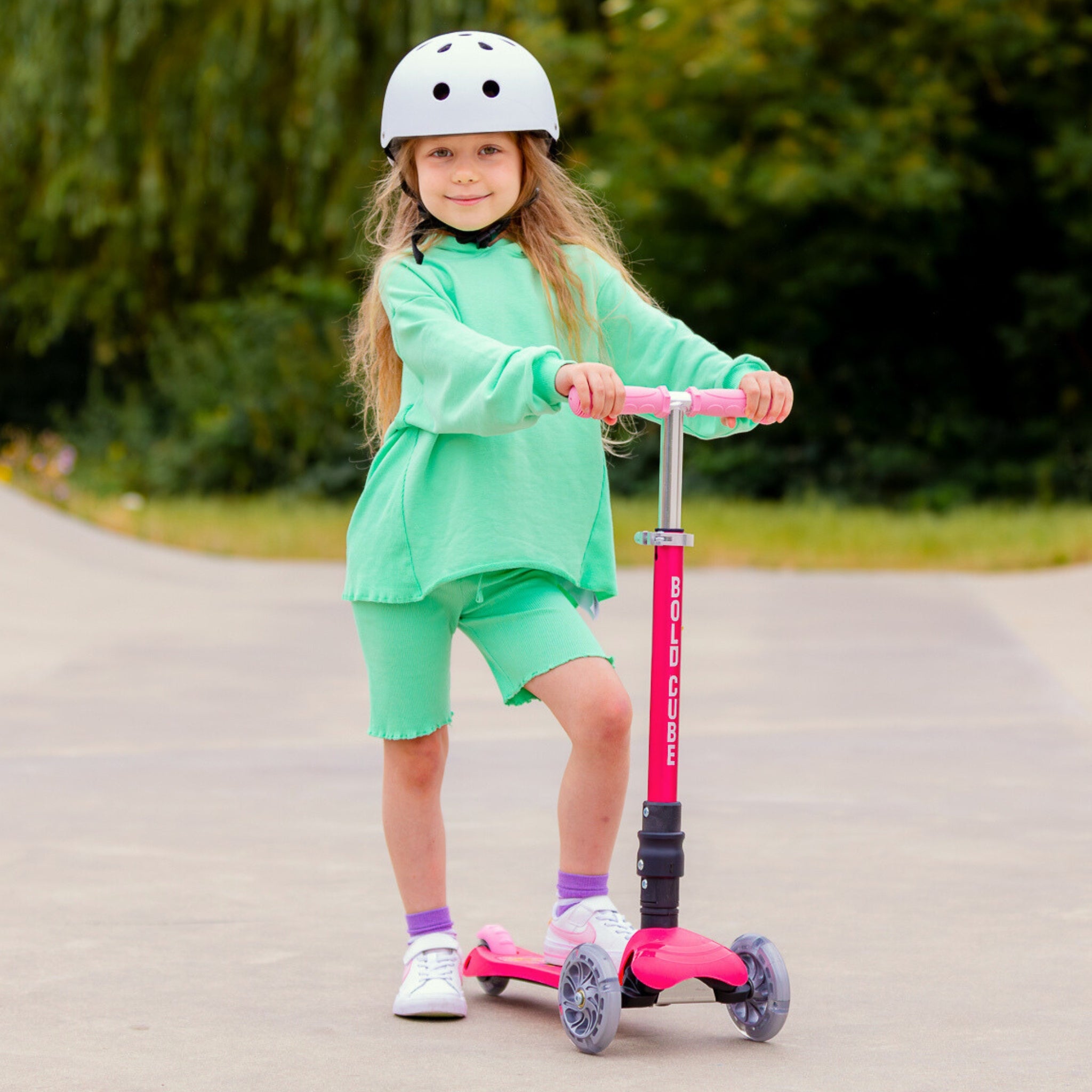 Teeny Fold: Mermaid 3 Wheel Scooter (Pink)