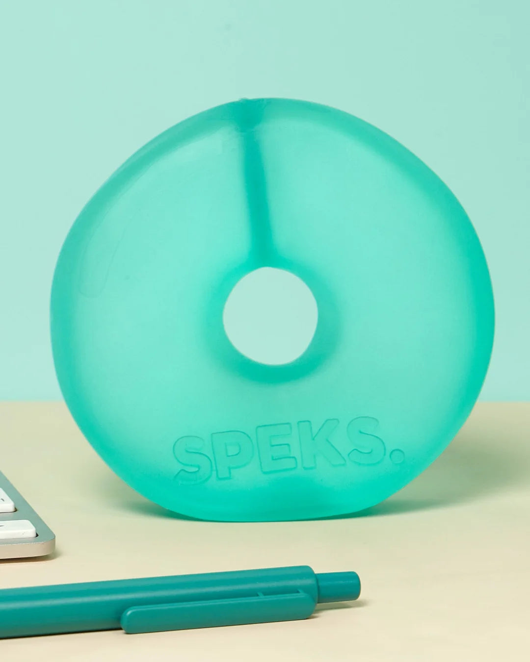 Speks GUMP Jumbo Loop Sea Glass Sensory Memory Gel Stress Ball 9cm