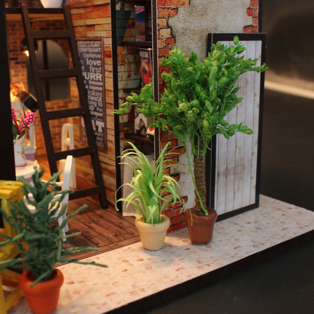 Miniature House DIY Kit - Coffee House