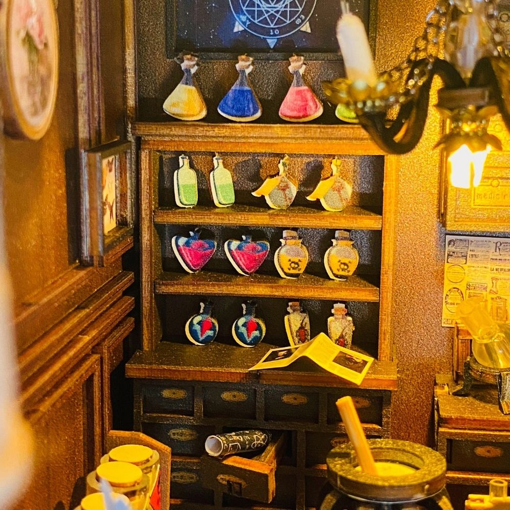Mira Magic House (DIY Book Nook Kit)
