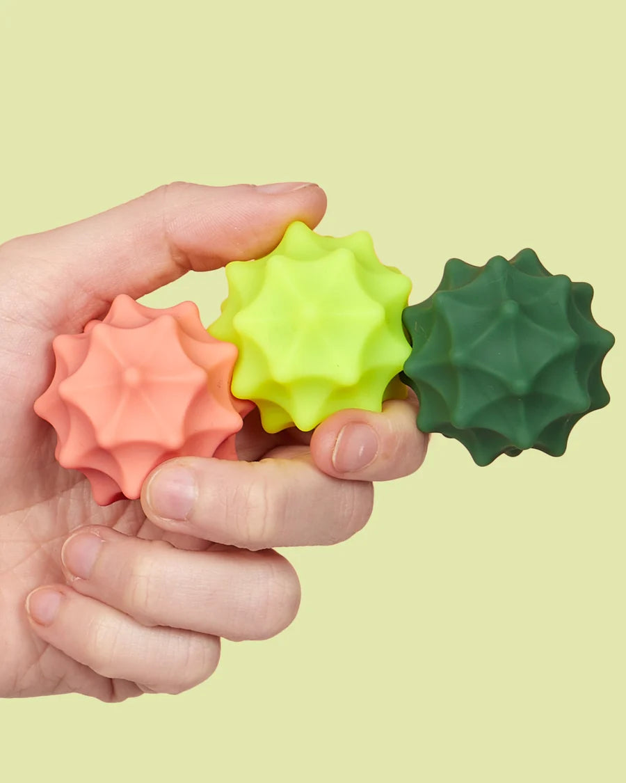 Speks Odds Magnetic Fidget Toy 3 Pack Vivid Green Spurs