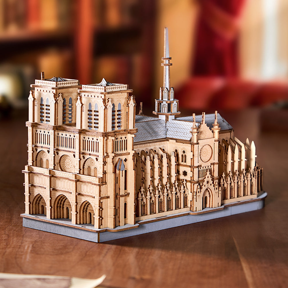 Rokr Paris Cathedral Wooden Model Kit