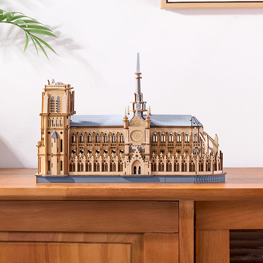 Rokr Paris Cathedral Wooden Model Kit