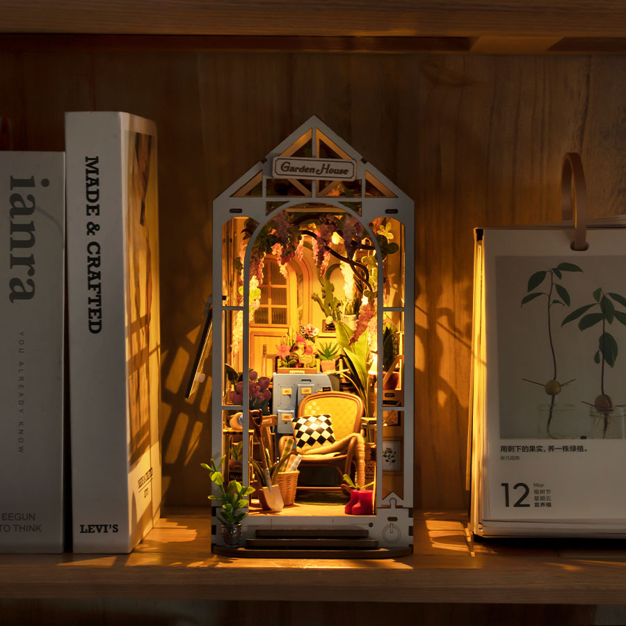 Garden House DIY book nook kit