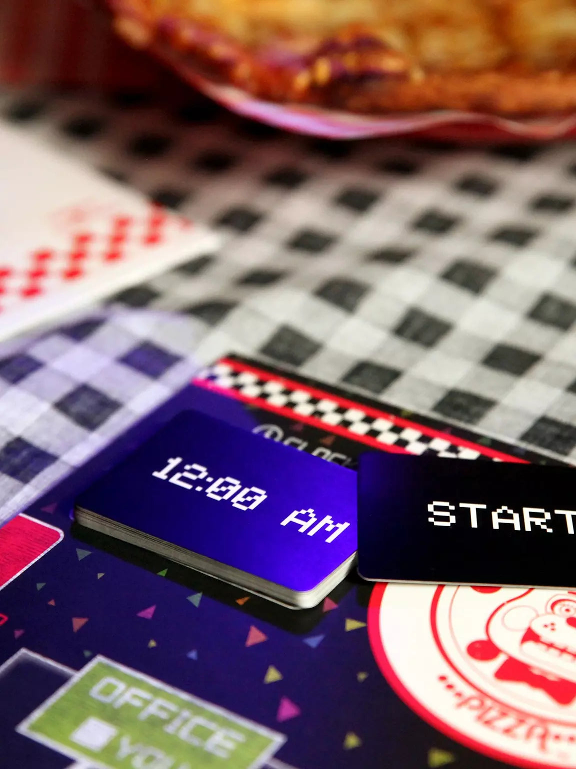 Funko Five Nights at Freddy's - Survive 'Til 6AM Game