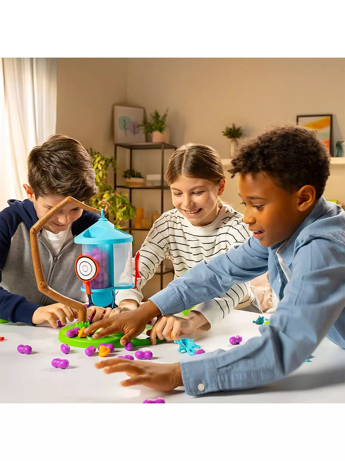 Flying Squirrels Feeder Frenzy